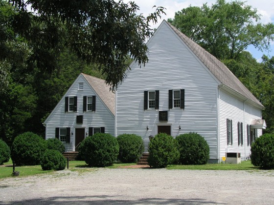 Slash Christian Church built 1729 with smaller side building built 1955 © DAJones